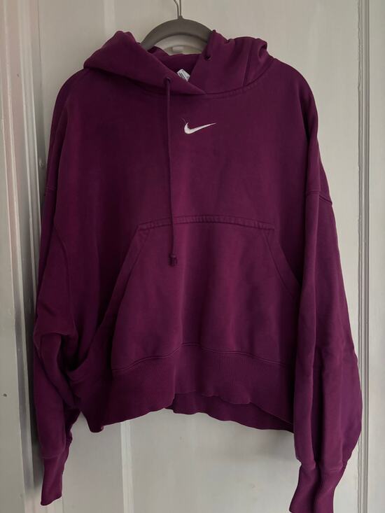 Nike Tops - Nike Sportswear Phoenix Fleece Women's Oversized Cropped Hoodie - size M